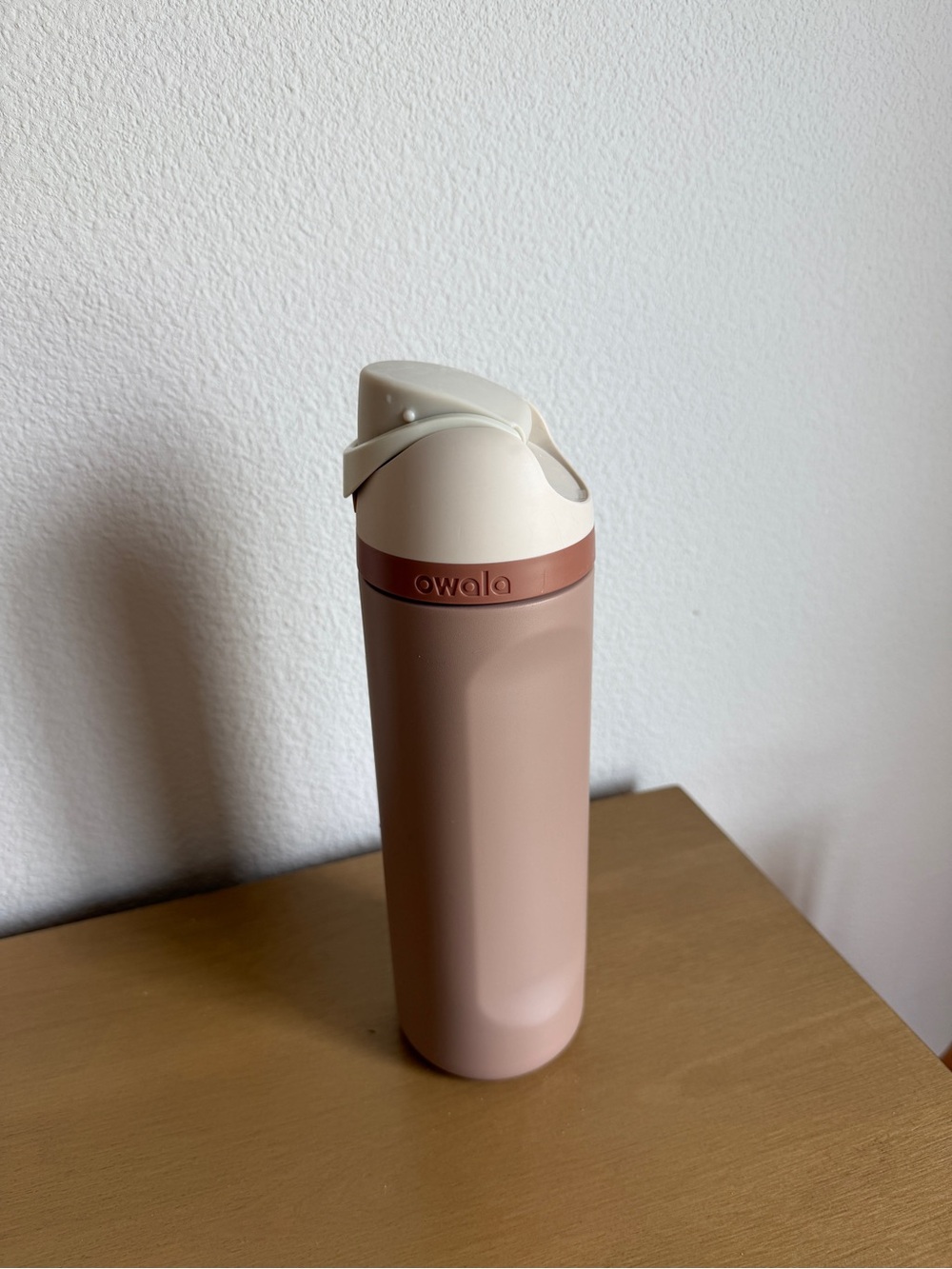 Owala Tumbler Bottle - Picture 5 of 7